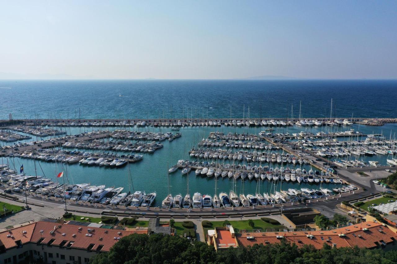 Punta Ala Sea View Apartments ภายนอก รูปภาพ